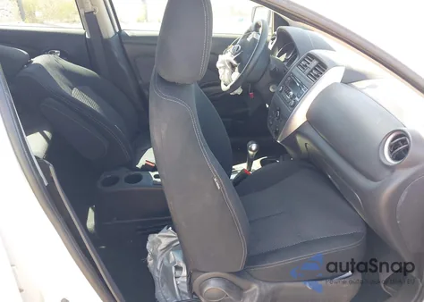 2015 Nissan Versa 1.6 S/1.6 S+/1.6 Sl/1.6 Sv from USA, damaged, VIN 3N1CN7AP2FL879924